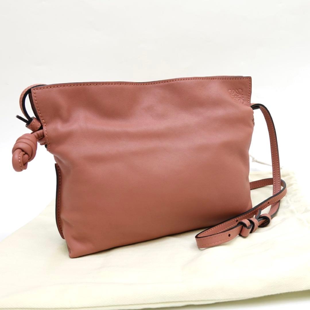 ロエベ フラメンコ ショルダーバッグ クラッチミニ アナグラム サーモンピンクLOEWE