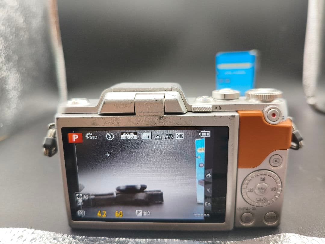 Panasonic Lumix DMC-GF7 ブラウン おまけレンズ付