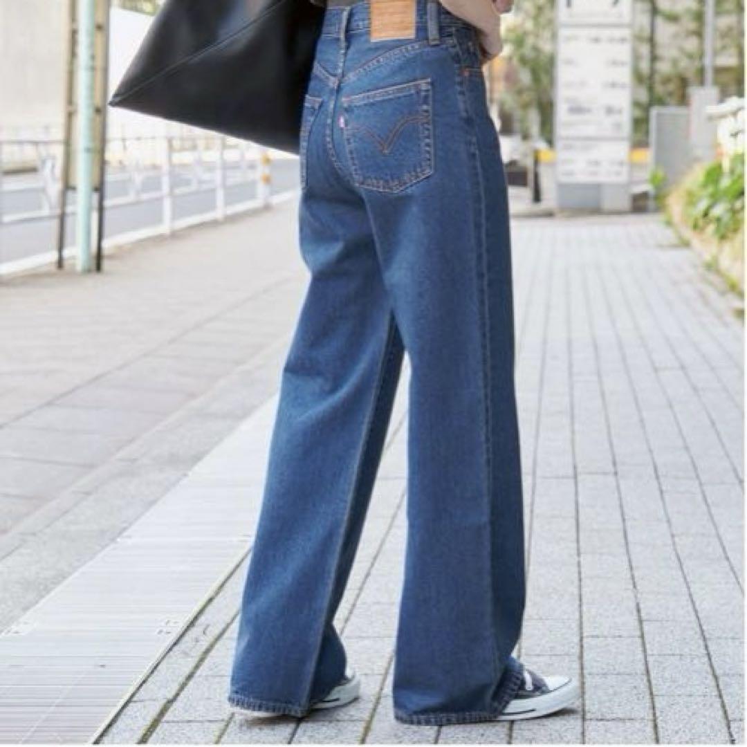 Spick and Span 別注リーバイス　ワイドデニム　サイズ23