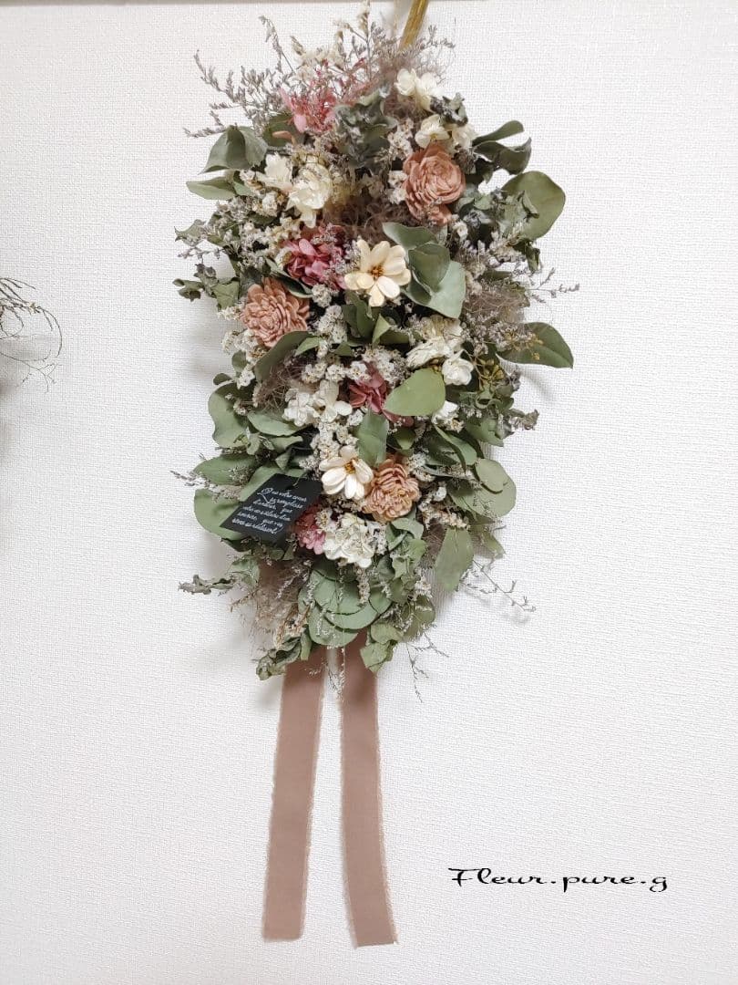 縦長スワッグ●くすみ淡色ピンク●ユーカリ-スモークツリー＊ドライフラワー目立った傷や汚れなし