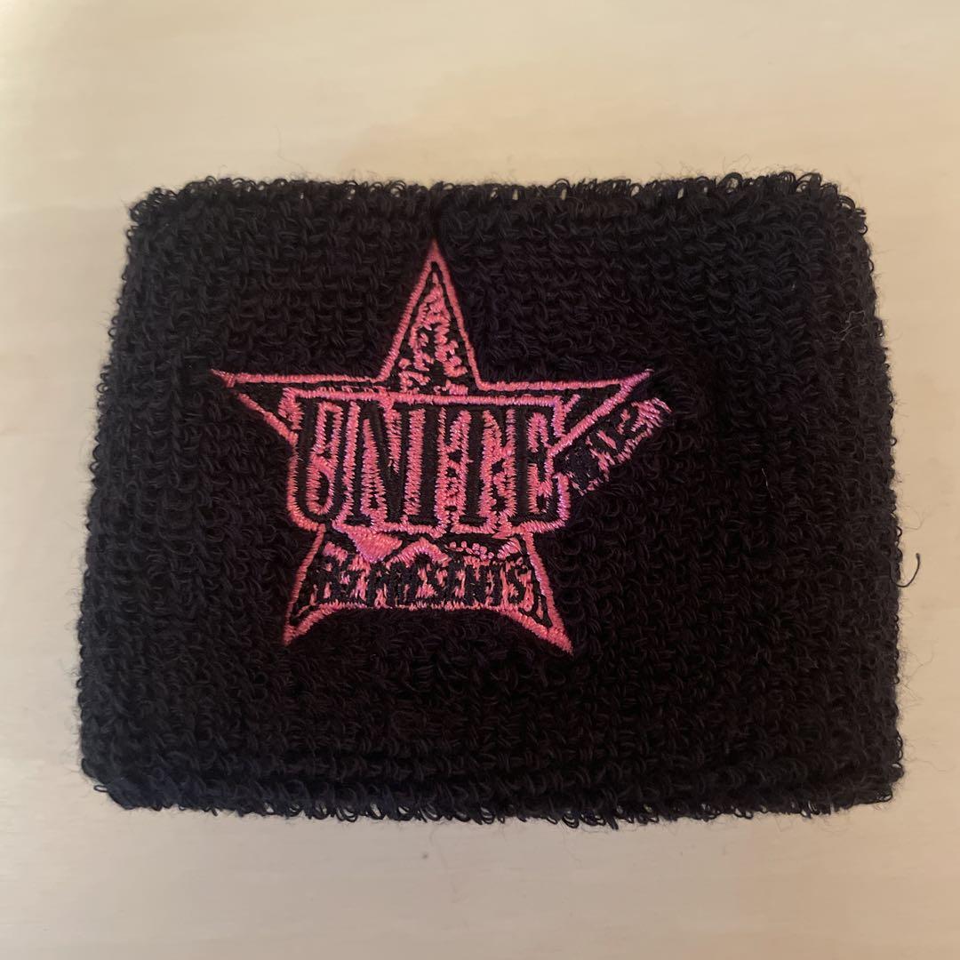 B'z UNITE #02 ガチャガチャ　6月28日　リストバンド＆アクスタ B'z presents UNITE ♯02 ガチャガチャ6月28日限定アクリル