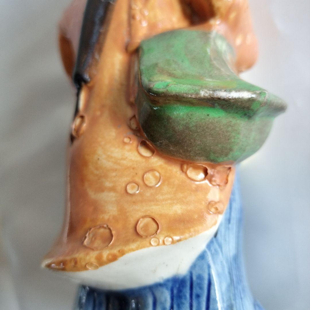 楽器を吹く少年フィギュア MADE