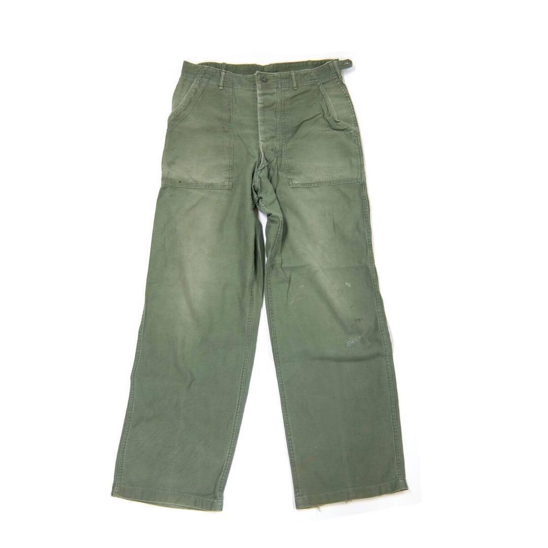 【新品未使用タグ付き】LIBERE スリムフィットパンツ ブラック/カーキ 新品未使用タグ付き】LIBERE スリムフィットパンツ ブラック/カーキ