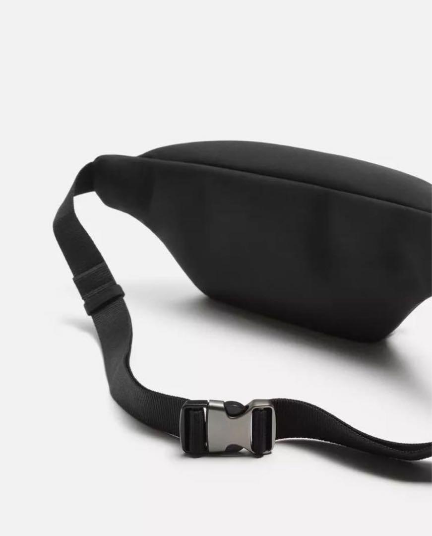 ZARA ザラ テクニカル生地ベルトバッグ 完売品 - メルカリ