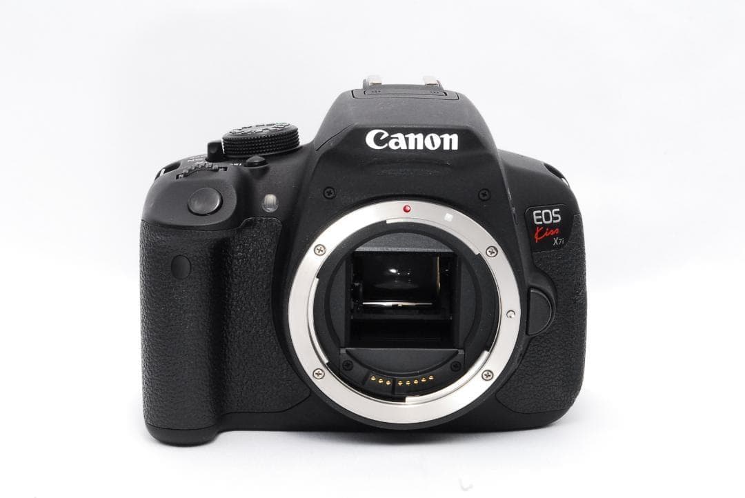 ✨使用回数極少 ほぼ新品✨Canon Kiss X7iダブルレンズセット - メルカリ ✨使用回数極少 ほぼ新品✨Canon Kiss X7iダブルレンズセット - メルカリ
