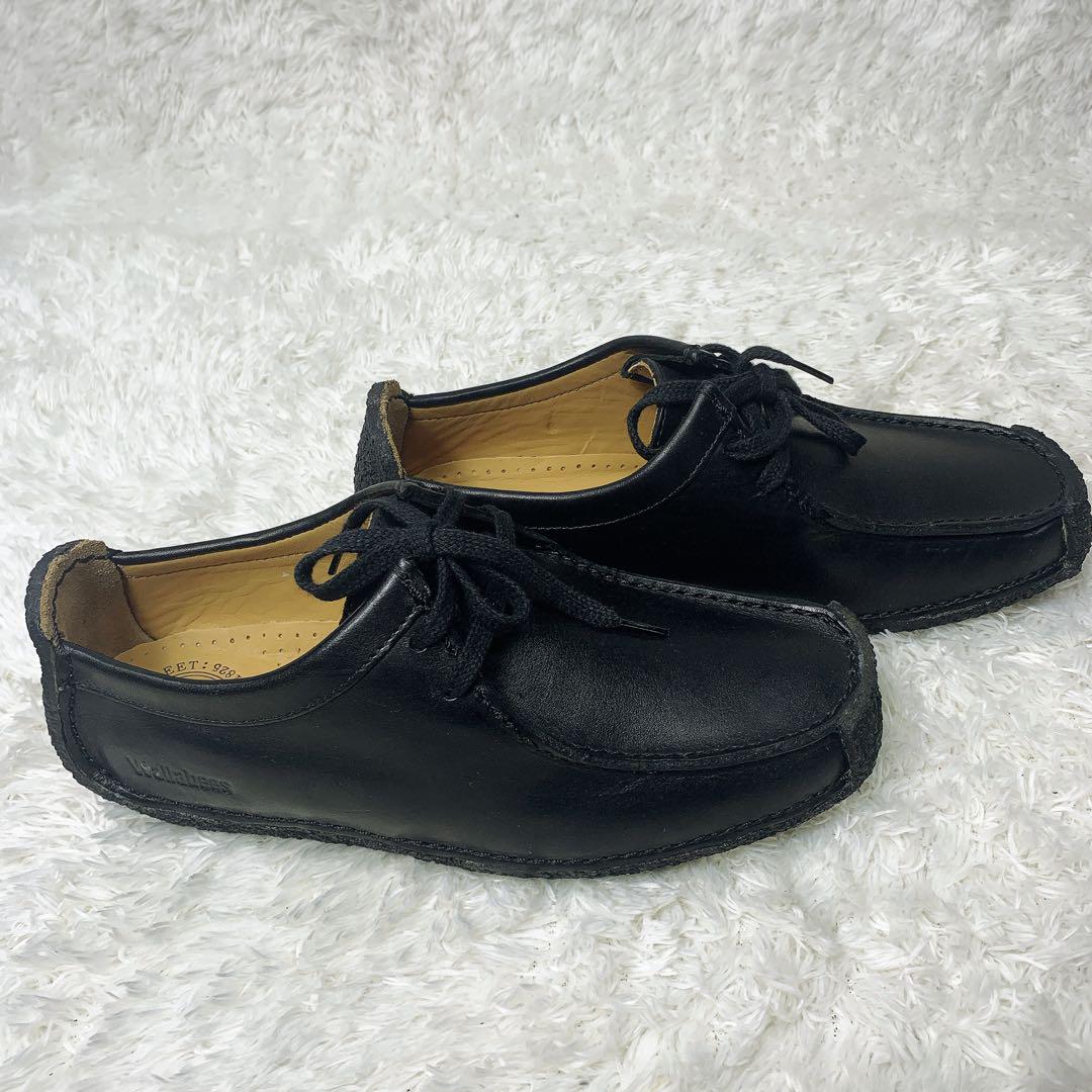 【新品近】Clarks Walkabees ブラック レザー　レディース