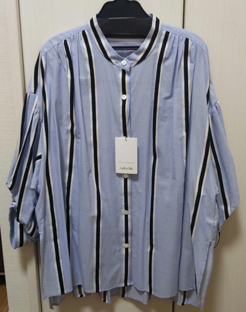 【美品】Lallia Mù ラリア・ムー バンドカラーストライプシャツ Lallia Mù ラリア・ムー 23春夏ご予約】 バンドカラーストライプ