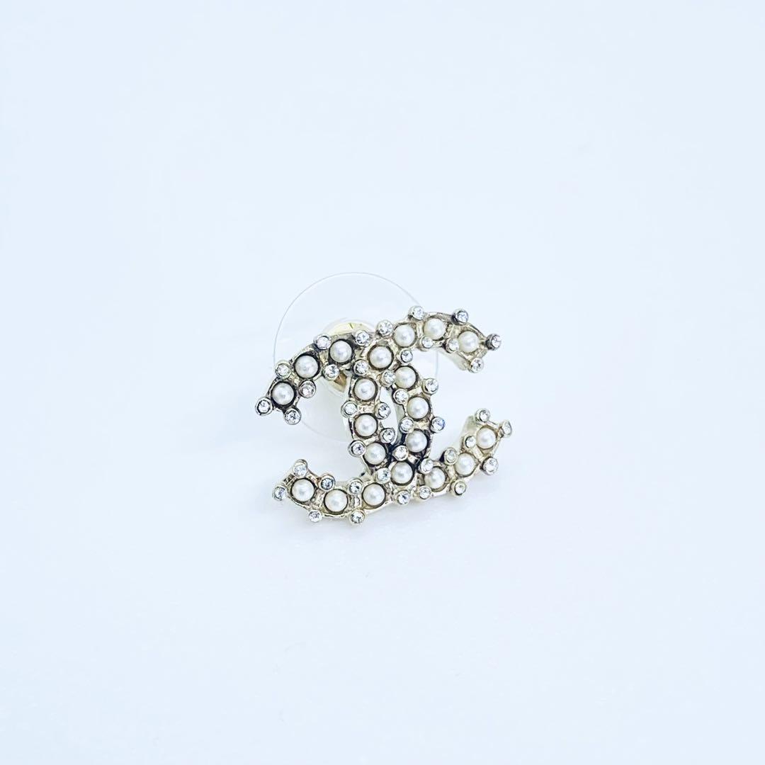 CHANEL シャネル　ピアス　片耳　ココマーク　刻印　定番