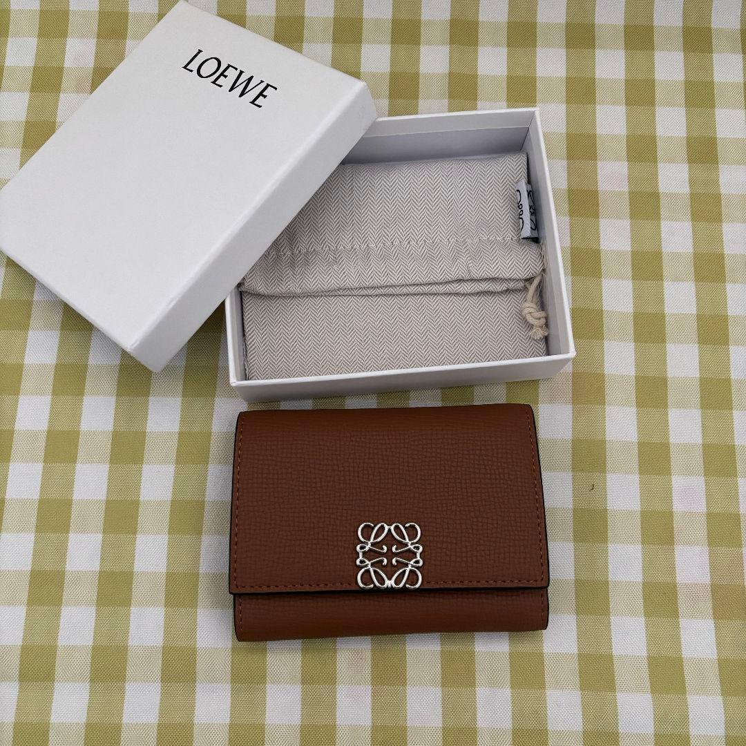 LOEWE✱ロエベ★ アナグラム バーティカル 三つ折り財布