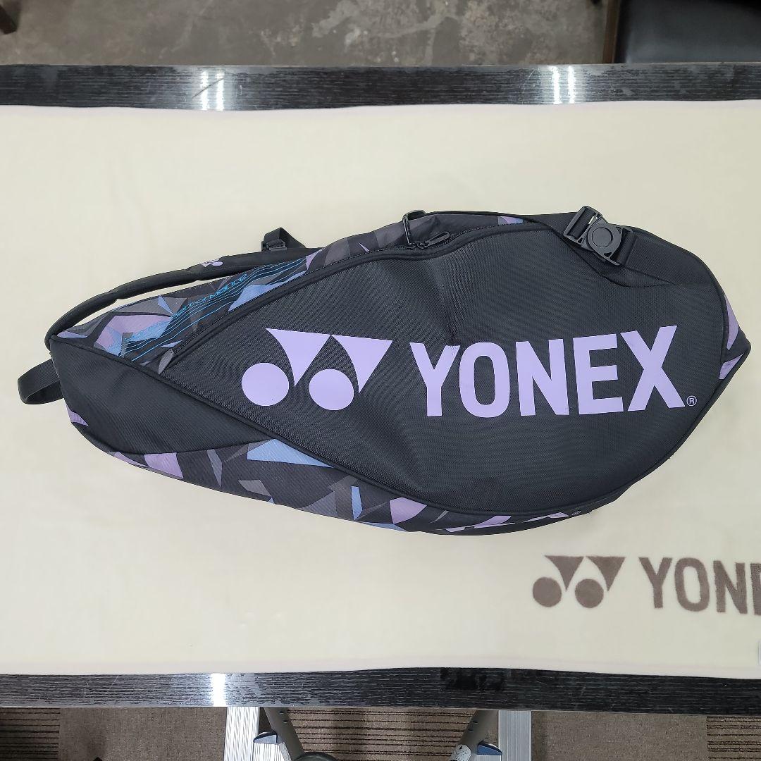 YONEX ラケットバッグ 大容量 幾何学模様