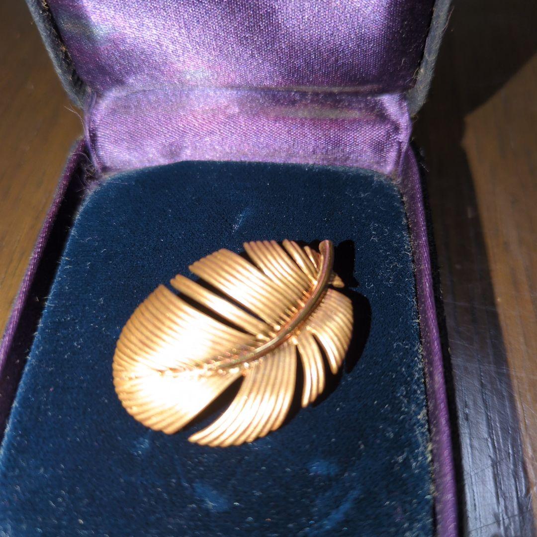希少 Tiffany&Co ティファニー フェザーブローチ 18K