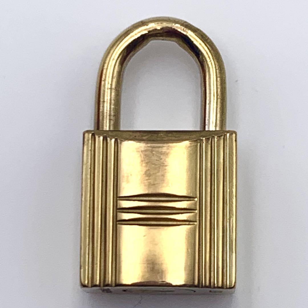 HERMES エルメス カデナ 24Kメッキ No.67 67番　鍵付き