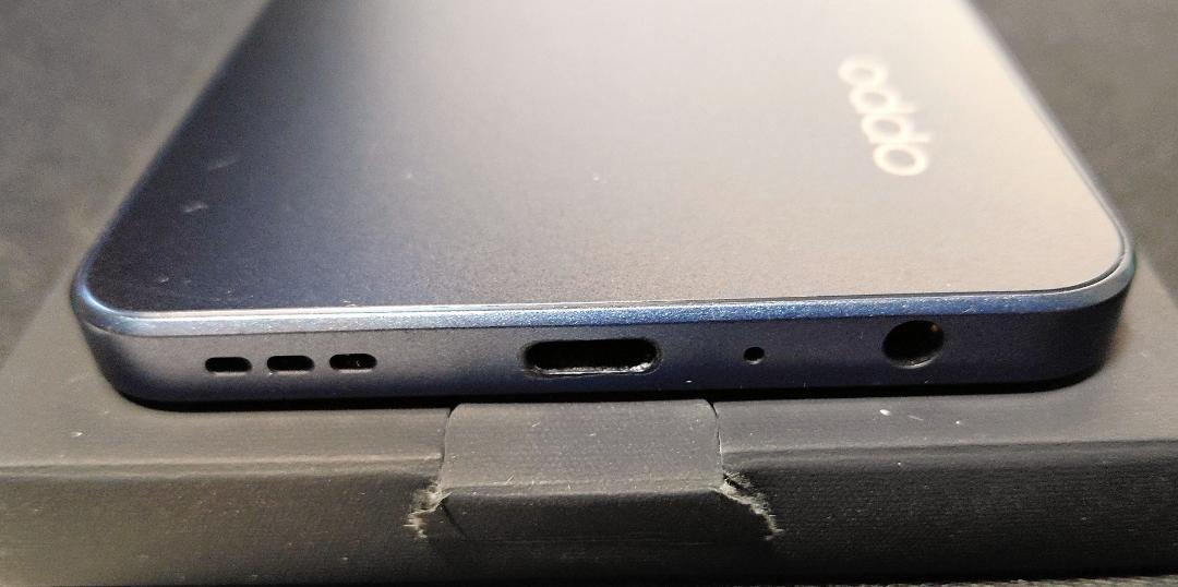 中古美品】OPPO Reno7a スターリーブラック 本体