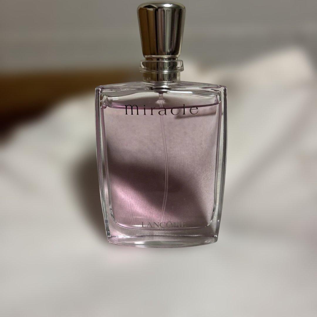 LANCOME miracle 香水 ミ・ラ・ク オー ドゥ パルファン | ミ・ラ・ク | ランコム公式