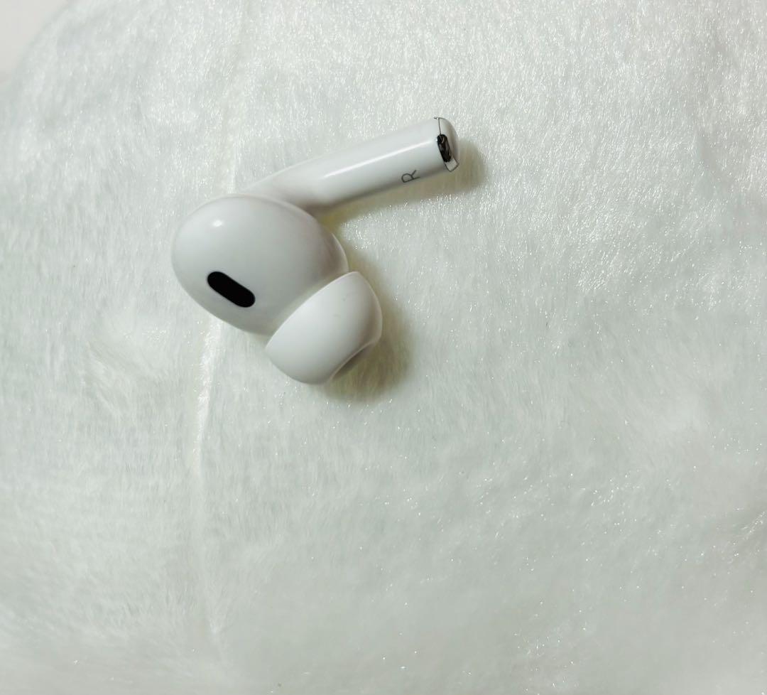 小*峠様 AirPods Pro 2 右耳のみ イヤホン A3047 AirPods Pro第2世代 イヤホン 右耳 Type-C A3047 ad - メルカリ