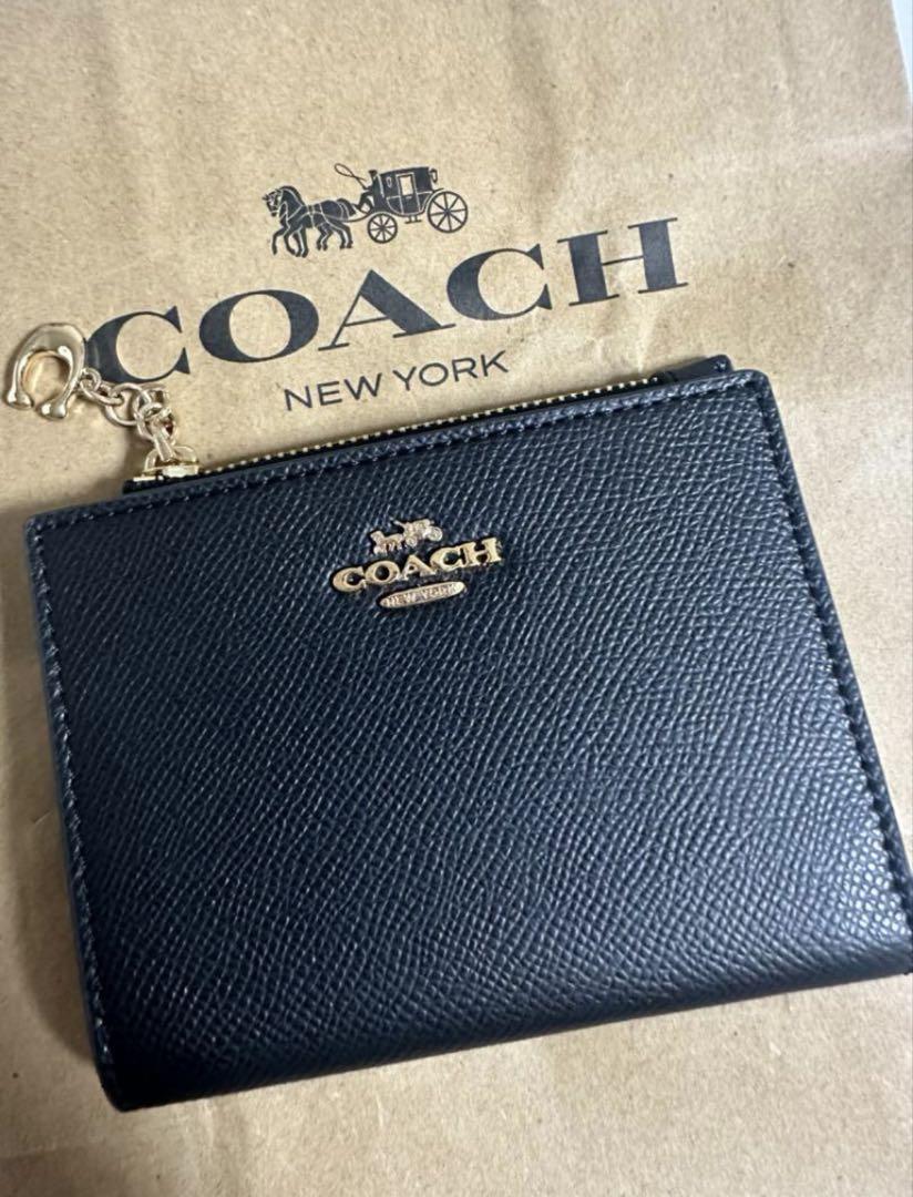 COACH ブラック レザー フラグメントケース - メルカリ