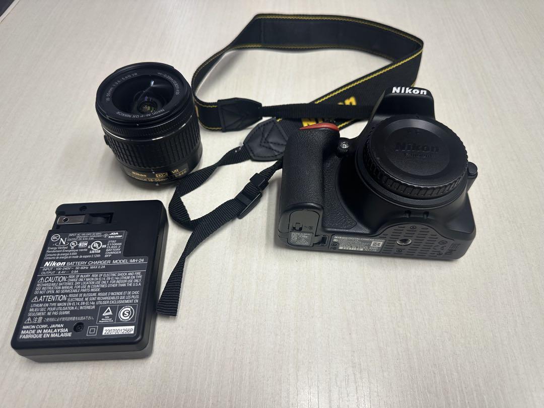 デジタルカメラ　Nikon D3500 18-55mm 充電器あり