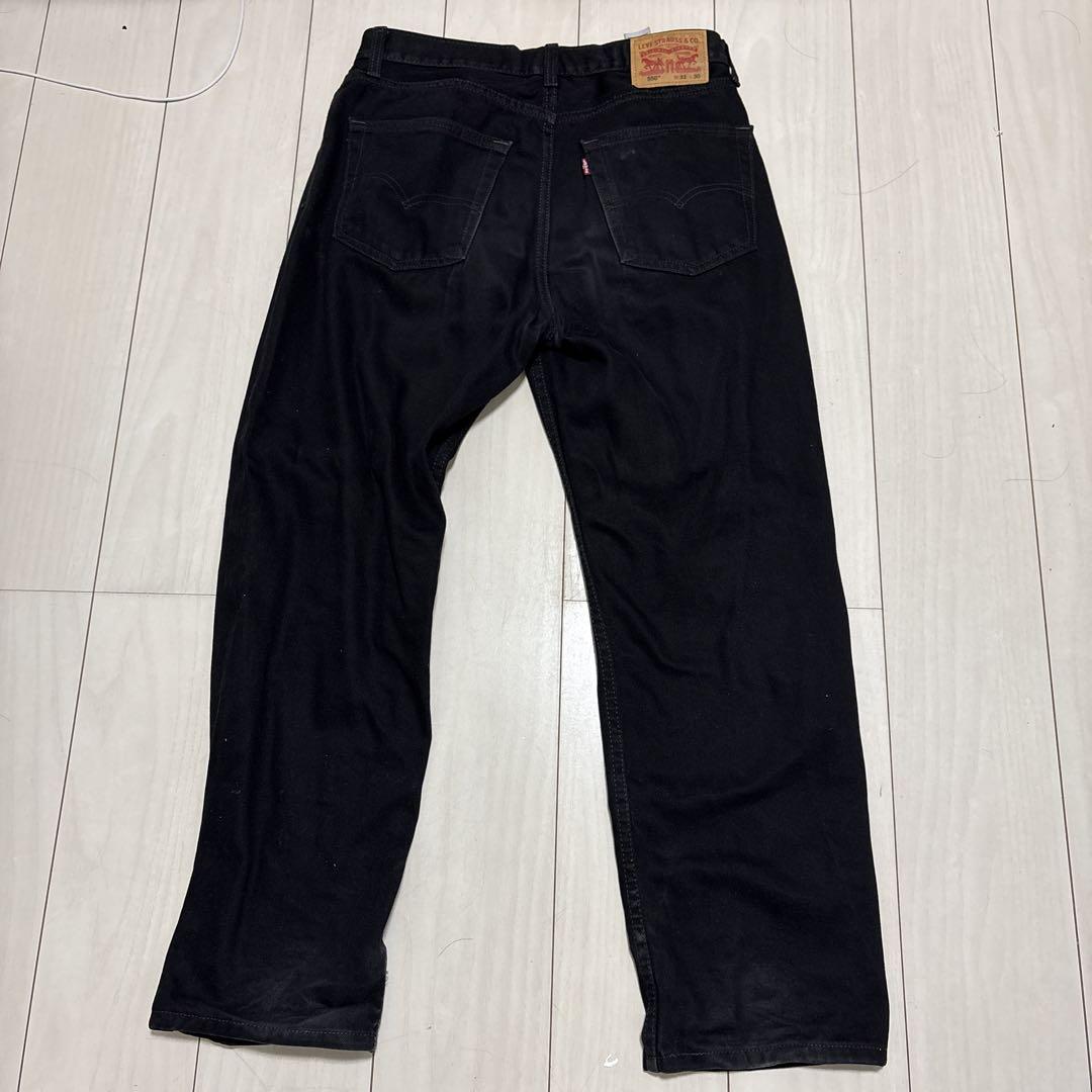 最も優遇の Levi's 550 ブラックデニムパンツ W33 L30 - メルカリ パンツ