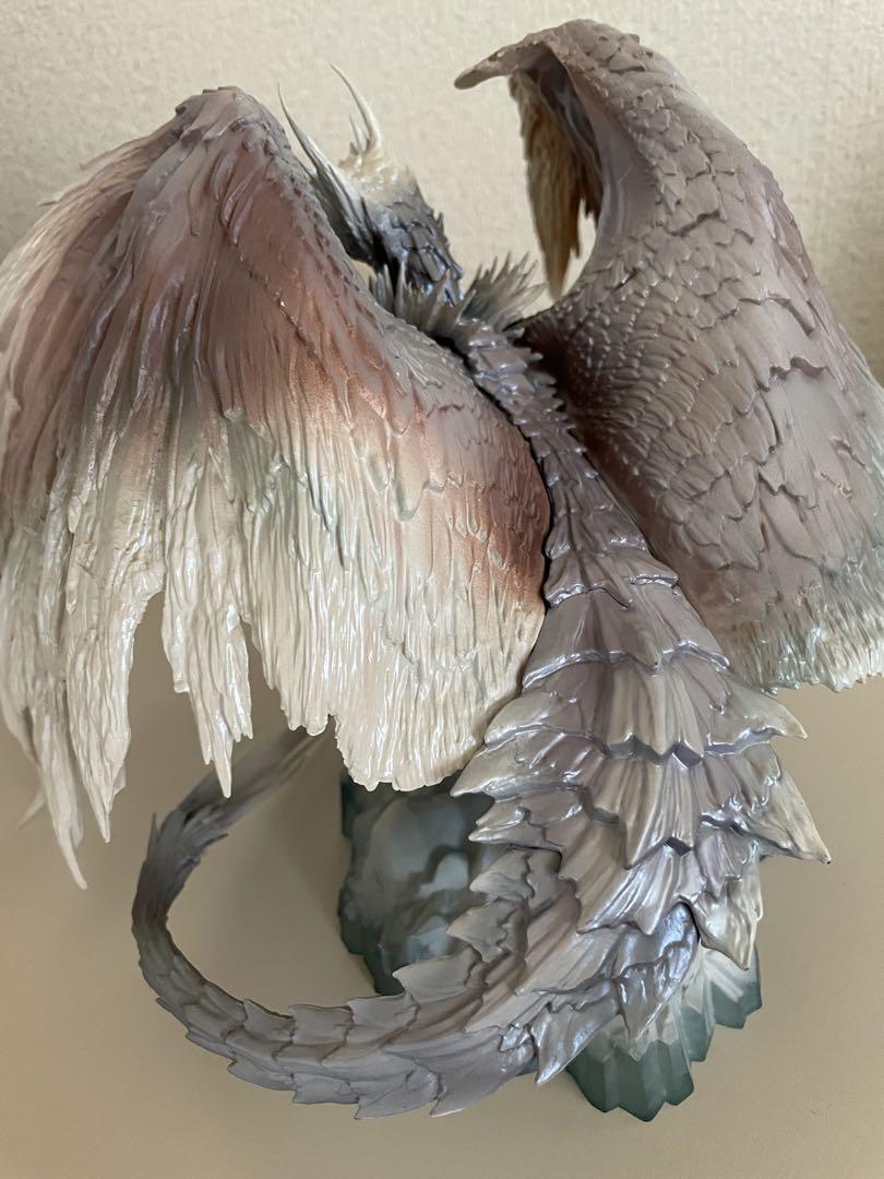 モンスターハンター　イヴェルカーナ　フィギュア一番くじA賞