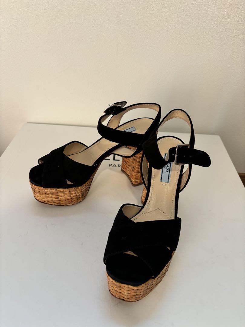 極上美品】23年新作PRADAアンクルストラップ ヒールサンダル