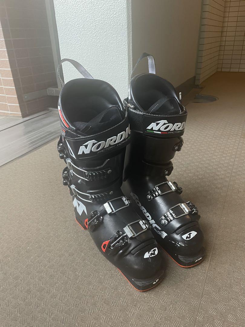 送料込み！Nordica 130 スキー ブーツ 男性用