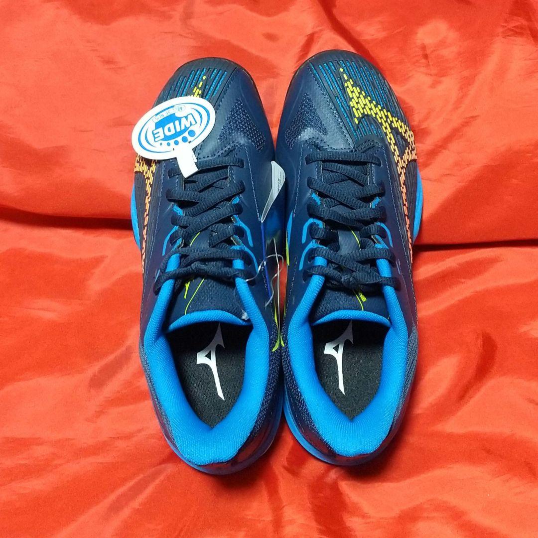 【新品未使用】ミズノ　テニスシューズ