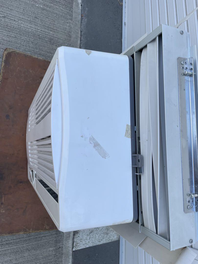 コイズミ窓用エアコン2019年製リモコンなし コイズミ窓用エアコン2019年製リモコンなし