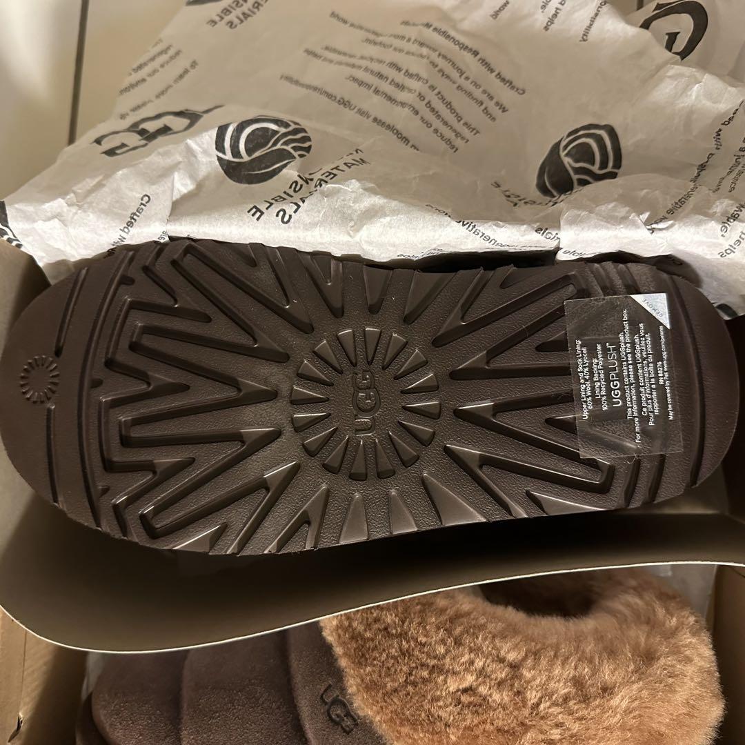 UGG Tazzlita ダズリータ　ブーツ