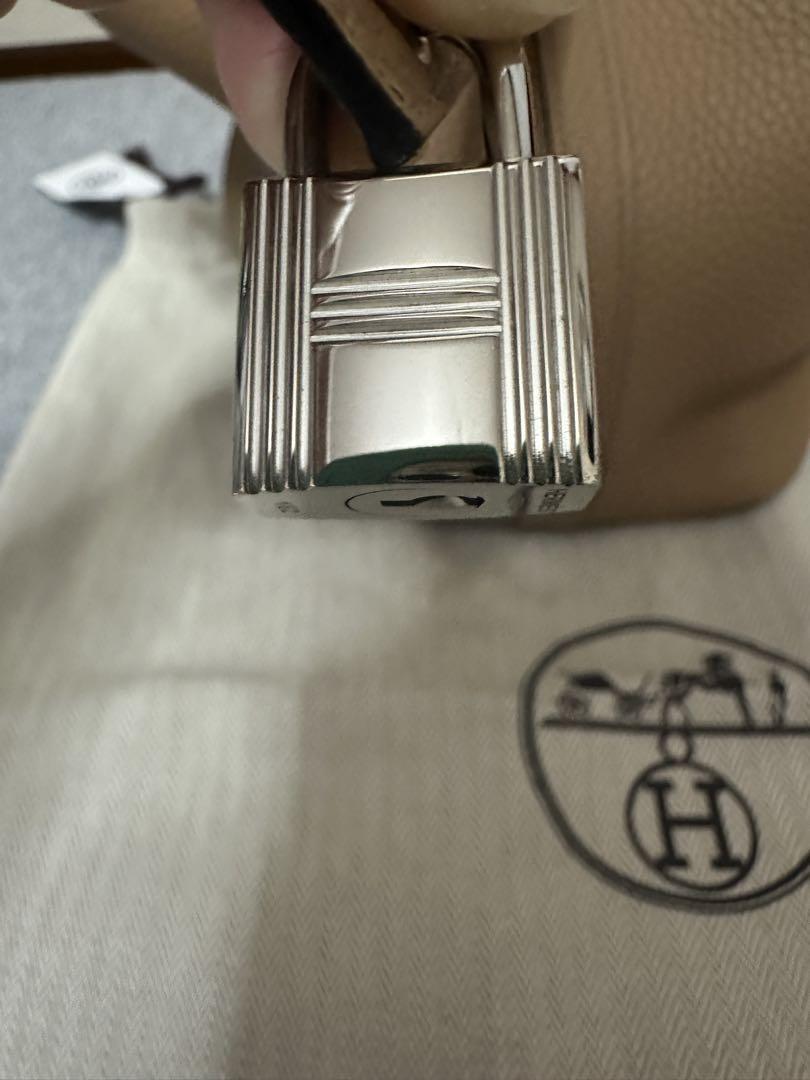 HERMES ピコタンロックpm チャイ　シルバー金具　Z刻印