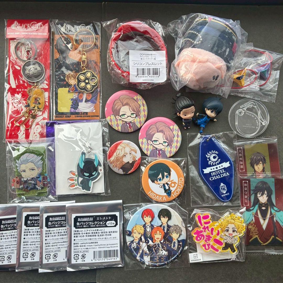 漫画　アニメ　缶バッジ　大量　まとめ売り　グッズ　ノンジャンル　雑貨 小物類のみ 200個 紙類なし アニメグッズ ノンジャンル まとめ