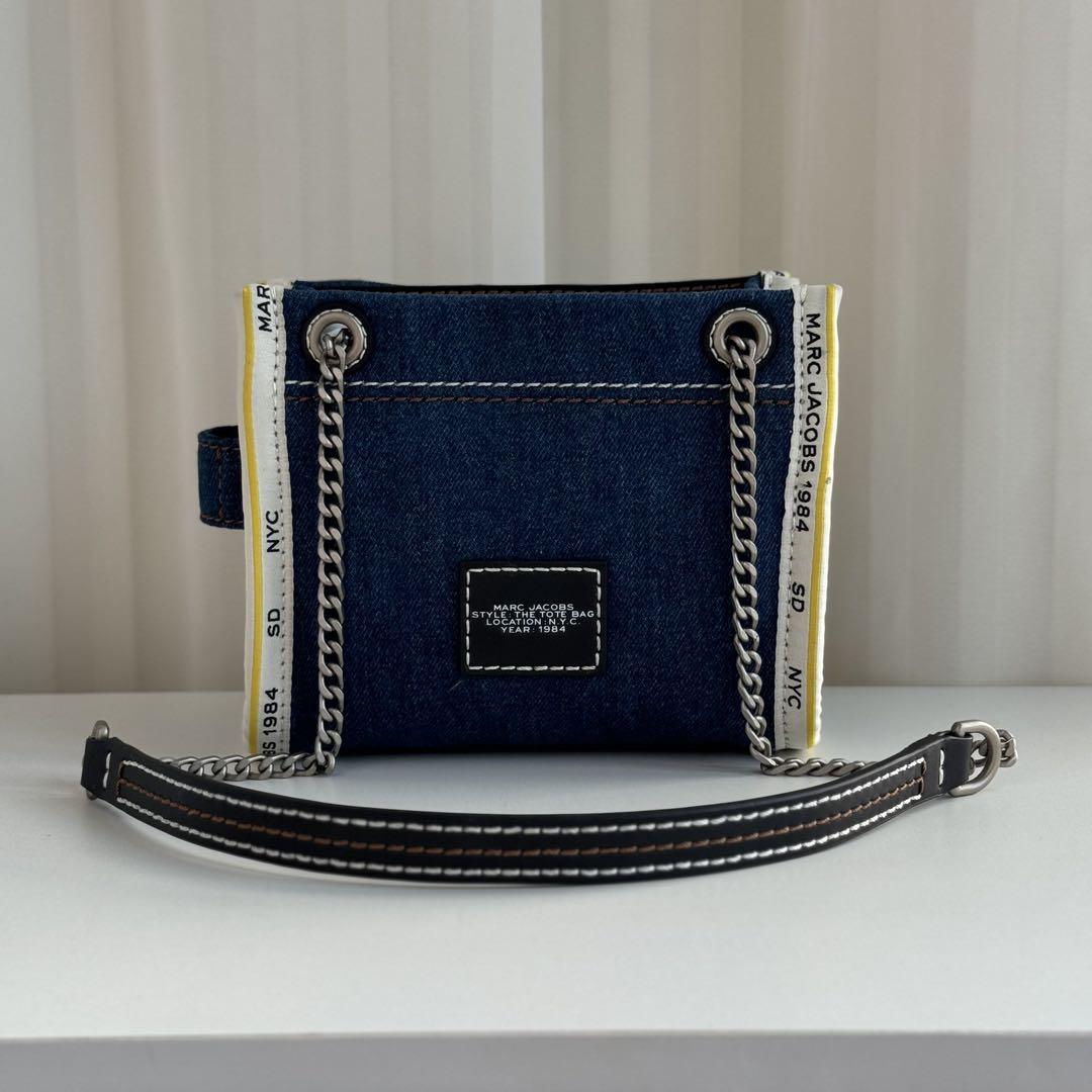 ■MARC JACOBS■ザ デニム チェーン トート バッグ クロスボディ MARC JACOBS】ザ デニム チェーン トート バッグ クロスボディ