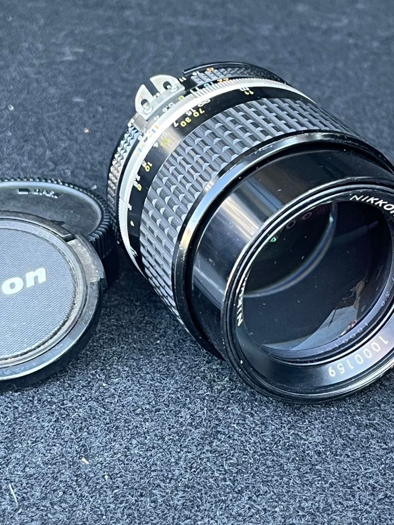 名機 NIKON NIKKOR Ai-S単焦点105mm 1 2.5ニコンFマウント・Nikon