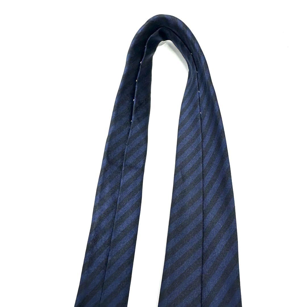 ☆美品☆【LOUIS VUITTON 】ネクタイ　ストライプ　ネイビー