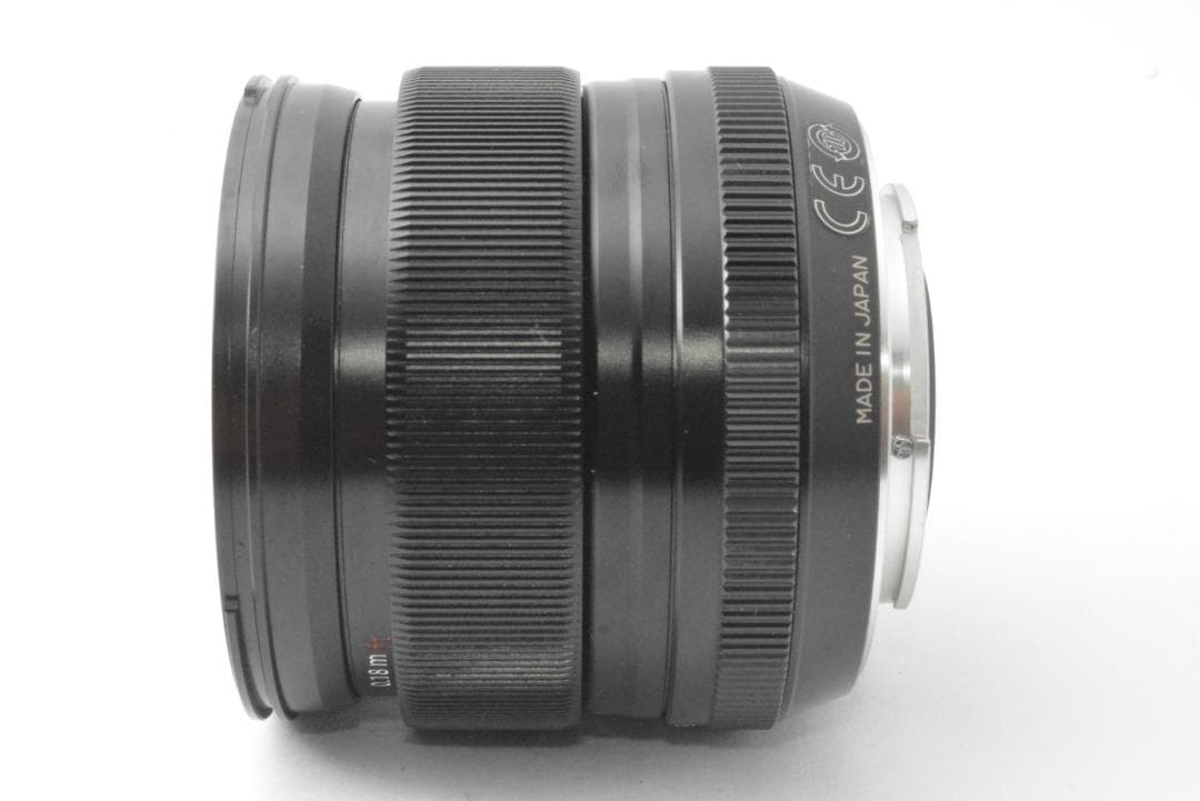 フジフィルム　Fujifilm XF 14mm F2.8 R