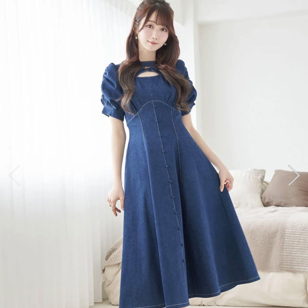 RoseMuse Denim puff sleeves dress