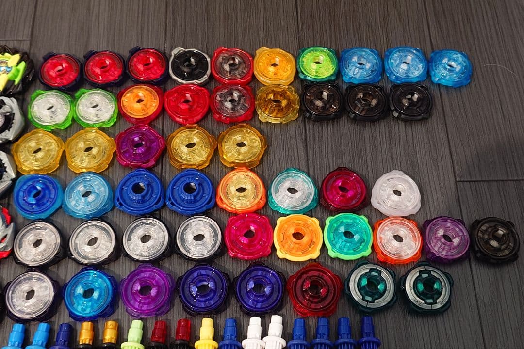 ベイブレードXまとめ売り ベイブレードXまとめ売り