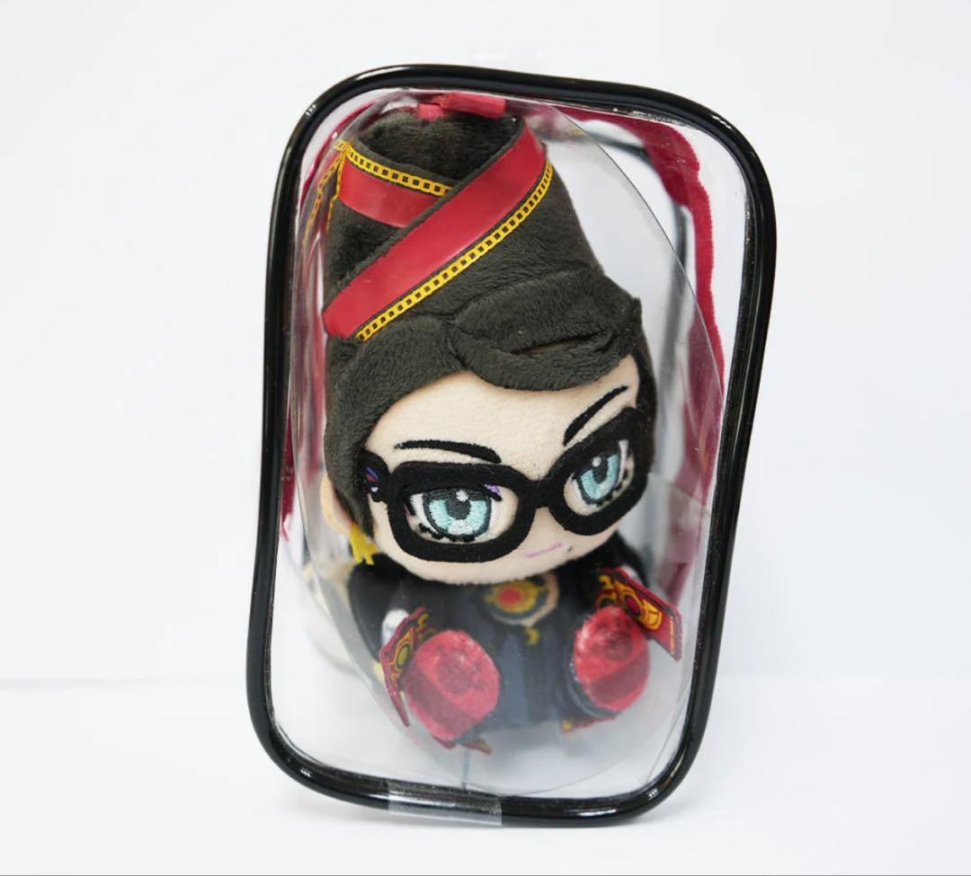 ベヨネッタ　おすわりぬいぐるみマスコット　BAYONETTA