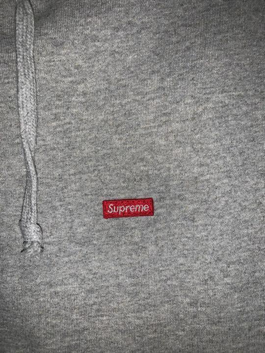 Supreme シュプリーム パーカー グレー M 3303324Y0054 グレー（灰色）系 Supreme(シュプリーム) パーカー・フーディ
