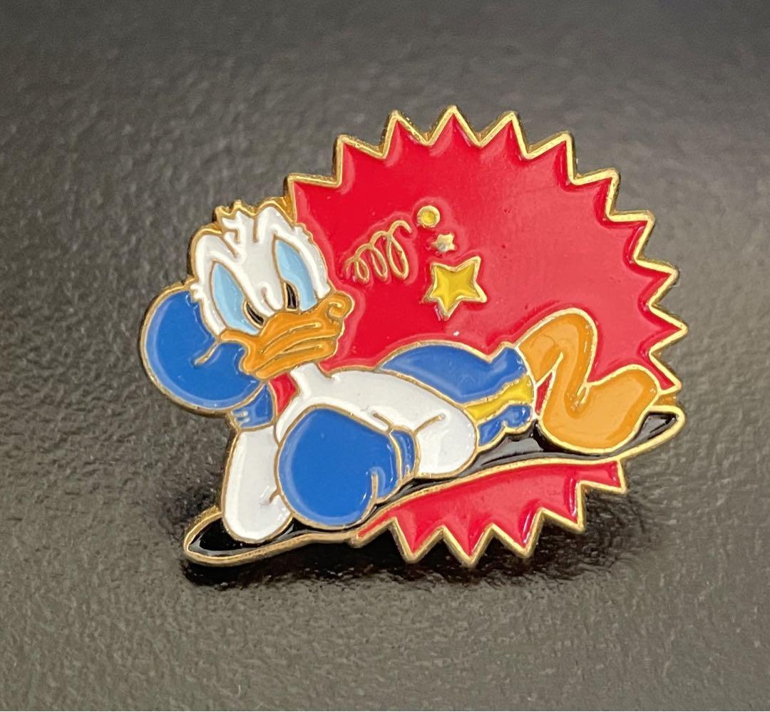 ドナルドダック　ピンバッジ 希少レア】80'sディズニーヴィンテージ レトロピンバッジ