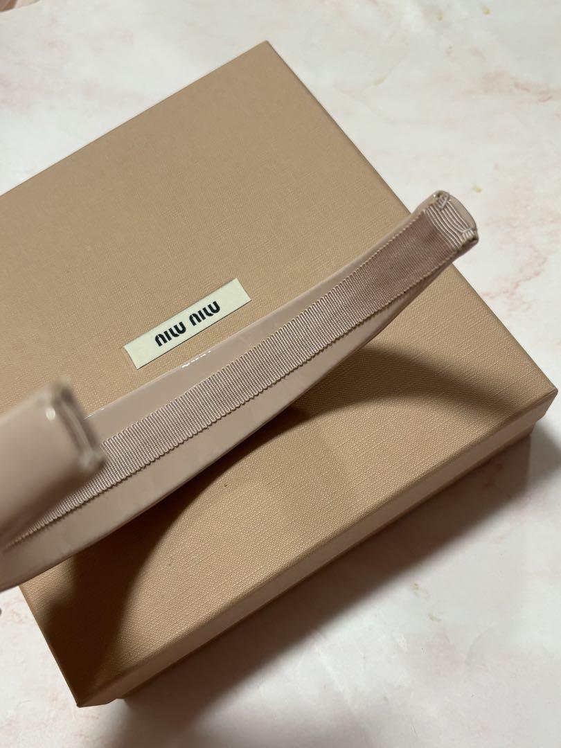 【正規品】miumiu パテントレザー ヘッドバンド