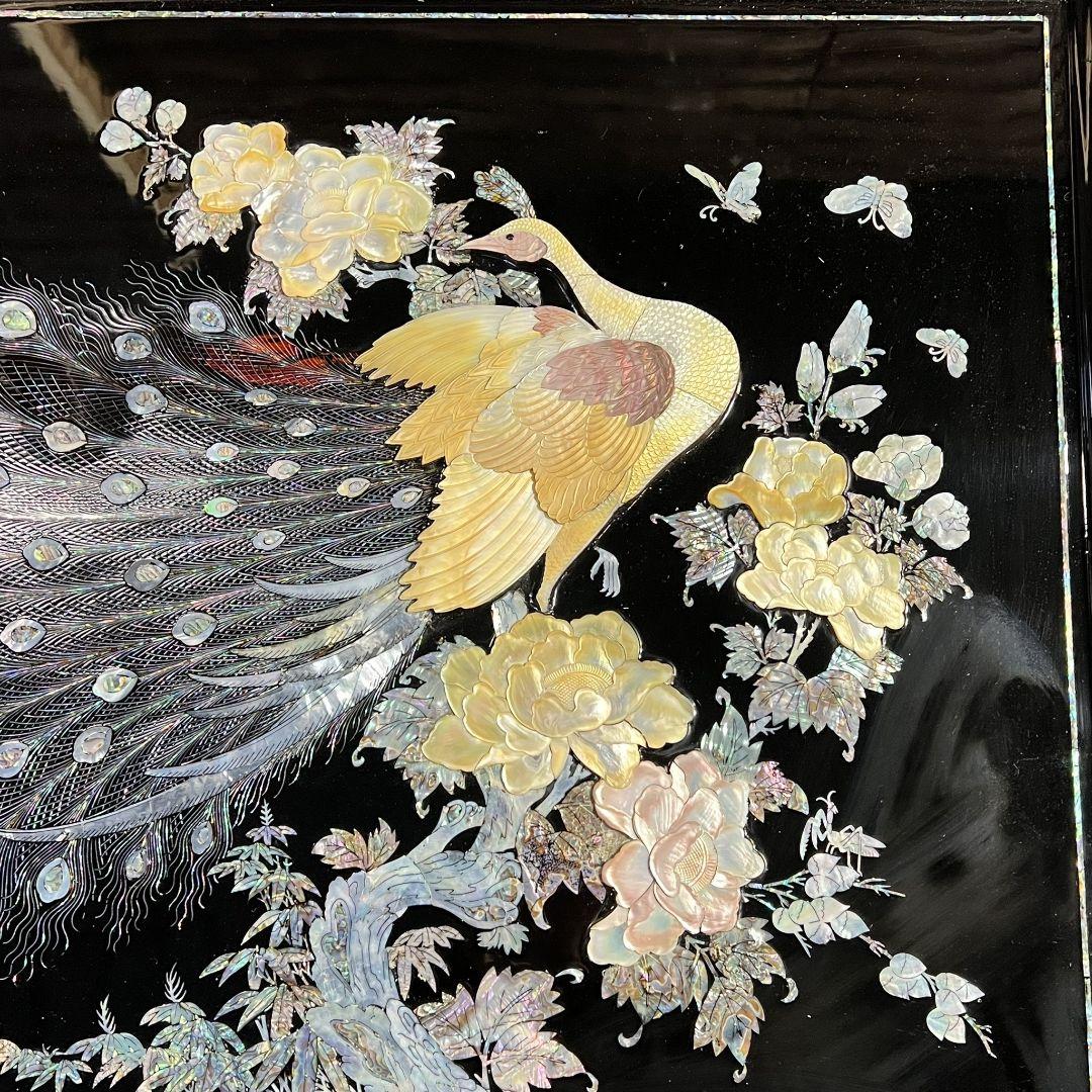 黒漆塗り
