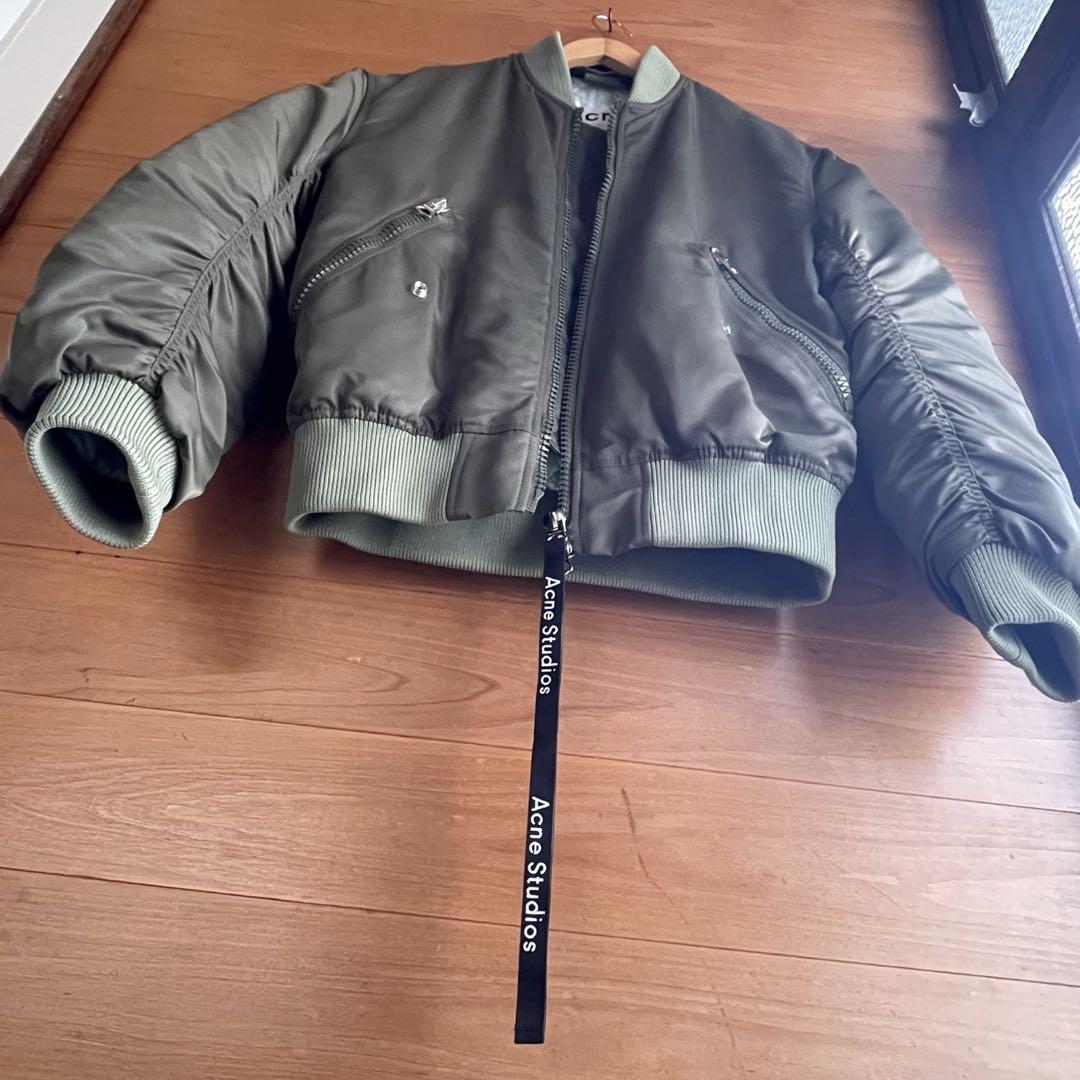 美品】Acne Studios ボンバージャケット 34サイズ カーキ - メルカリ