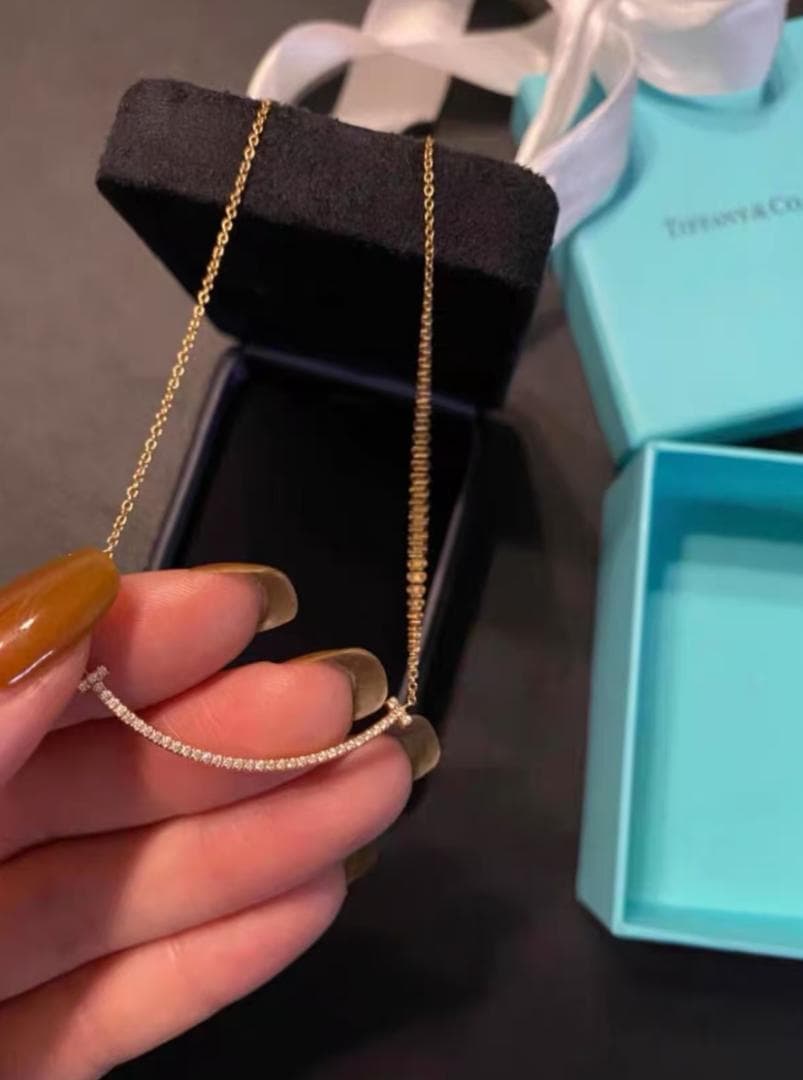 Tiffany & Co. ゴールドネックレス ダイヤモンド付き