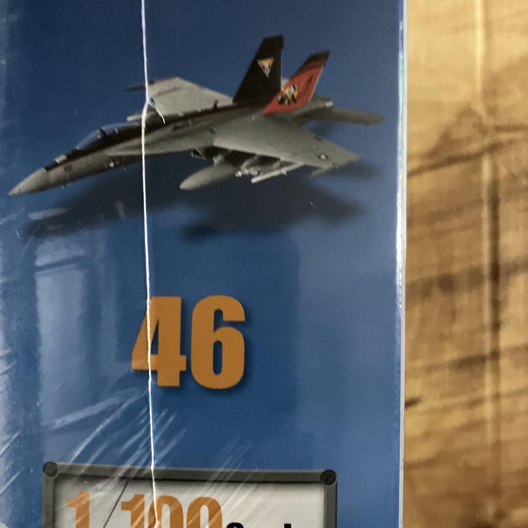 F/A-18E スーパーホーネット 1/100 - メルカリ