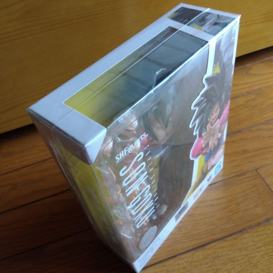 S.H.Figuartsドラゴンボール 超サイヤ人4 孫悟空べジ―タトランクス…