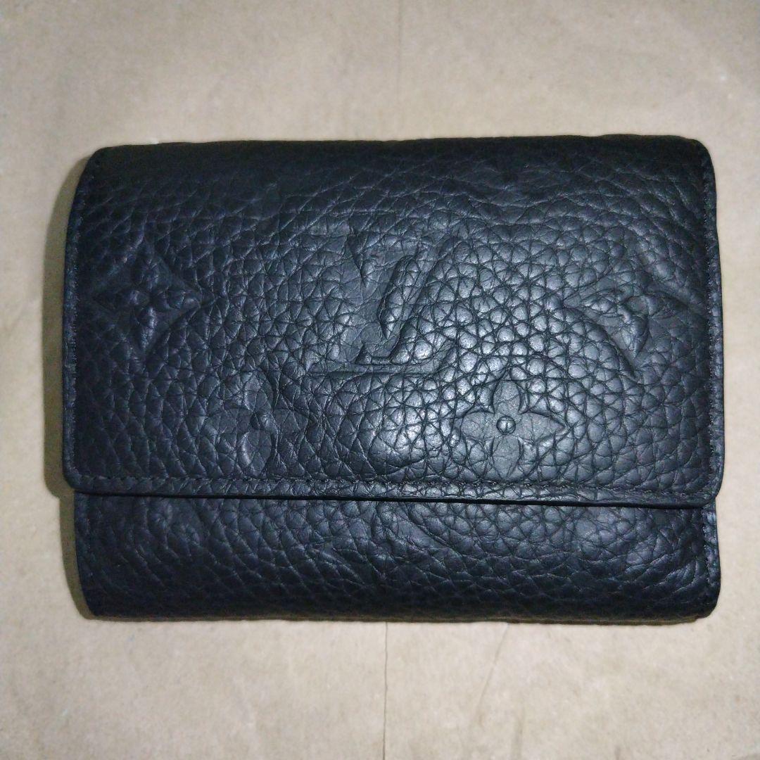 Louis Vuitton パイロット トリヨンモノグラム ブラック