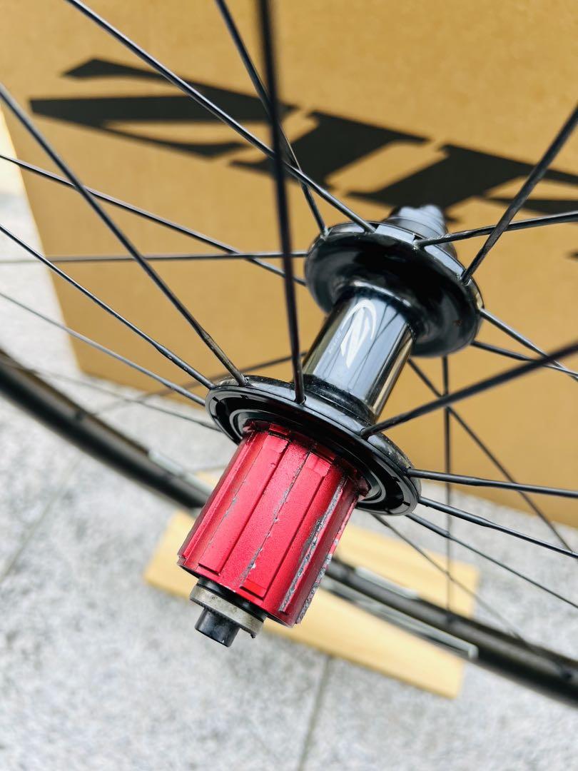ZIPP 303 firecrest クリンチャー仕様