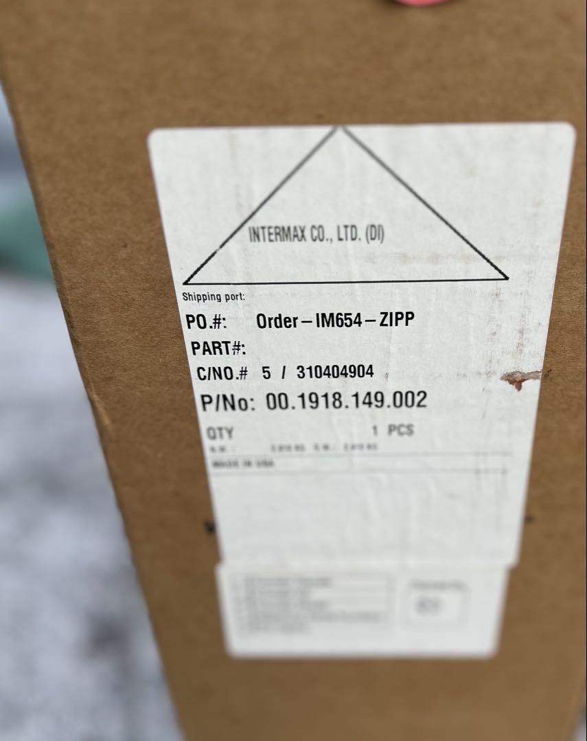 ZIPP 303 firecrest クリンチャー仕様