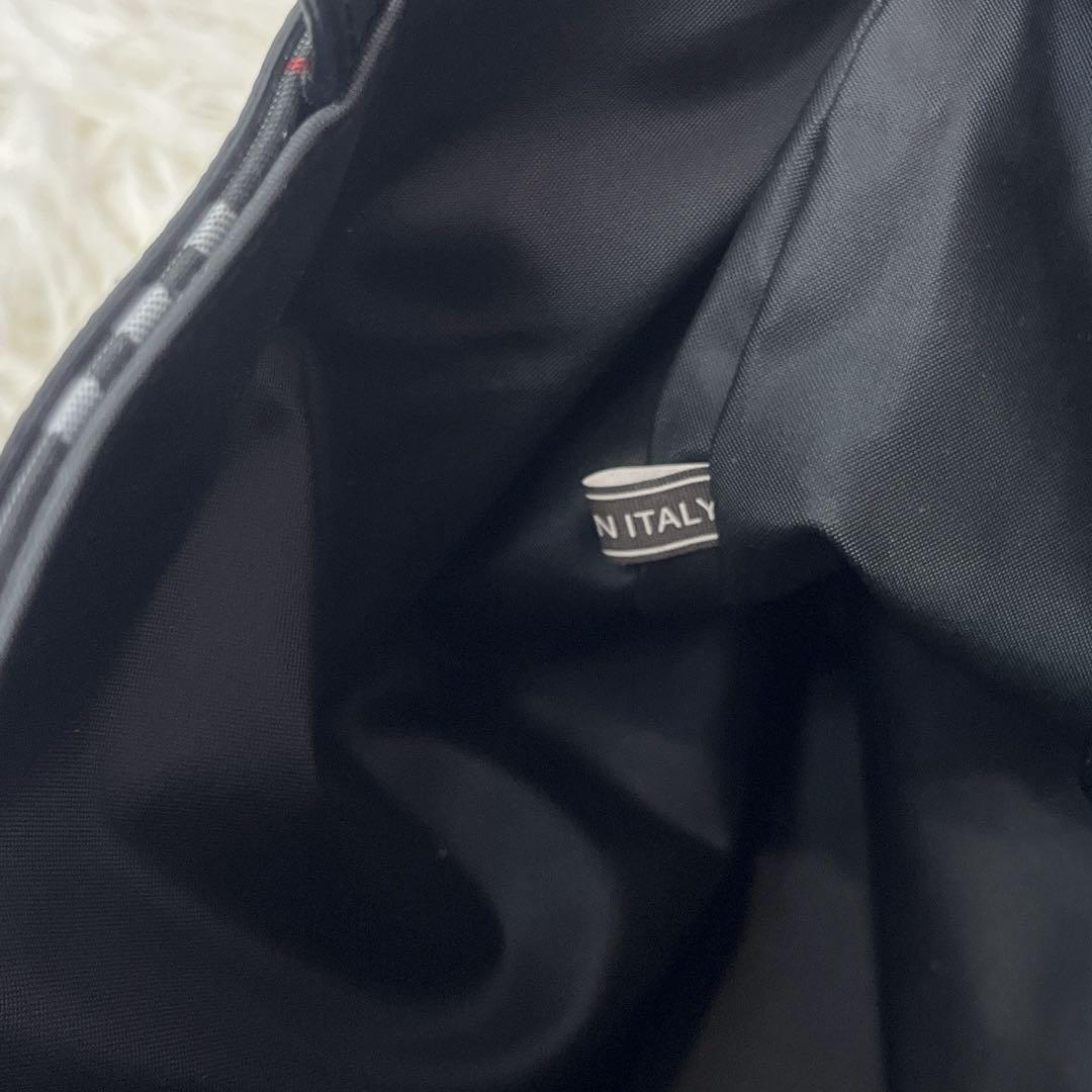 超美品☆【バーバリー　ロンドン】黒　ノバチェック　ナイロン　レザー　ロゴ　トート