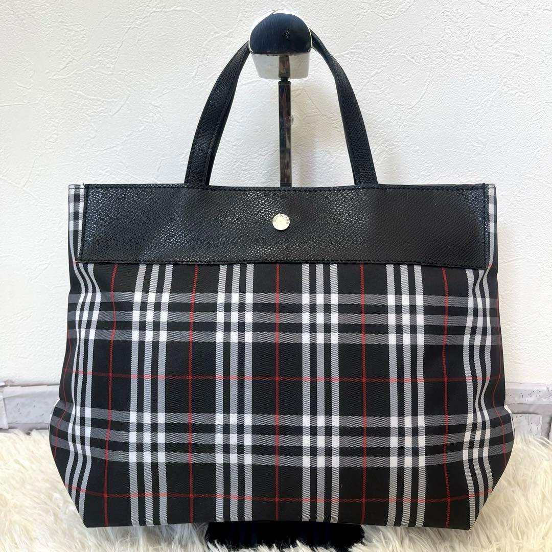 超美品☆【バーバリー　ロンドン】黒　ノバチェック　ナイロン　レザー　ロゴ　トート